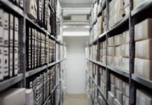 Jakie dokumenty musi posiadać przedsiębiorca rozpoczynający działalność gospodarczą?