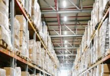 Z jaką prędkością porusza się wózek widłowy? Z jaką prędkością porusza się wózek widłowy